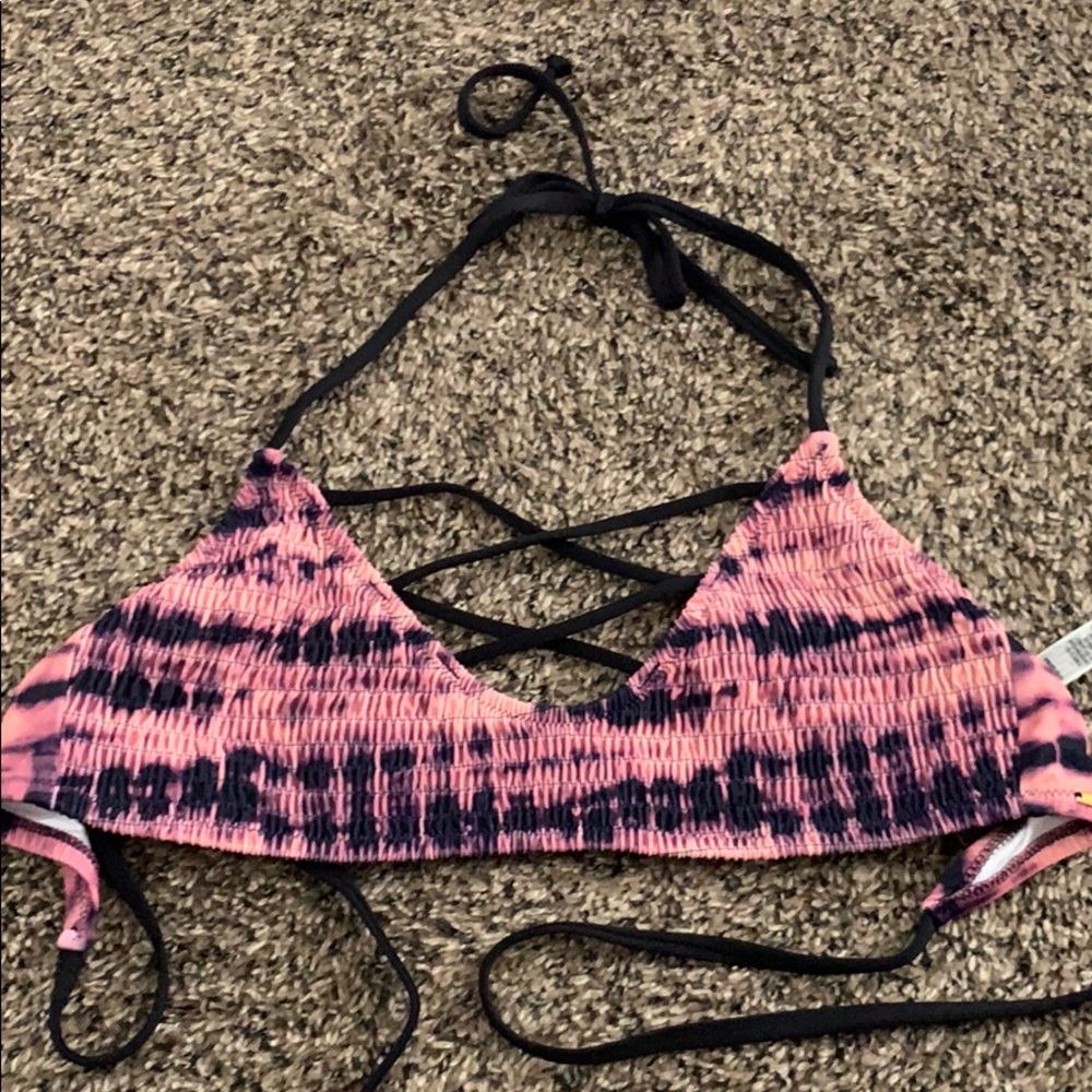 Pink bikini top